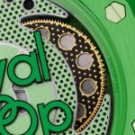 GREEN EIGHT - Image 5